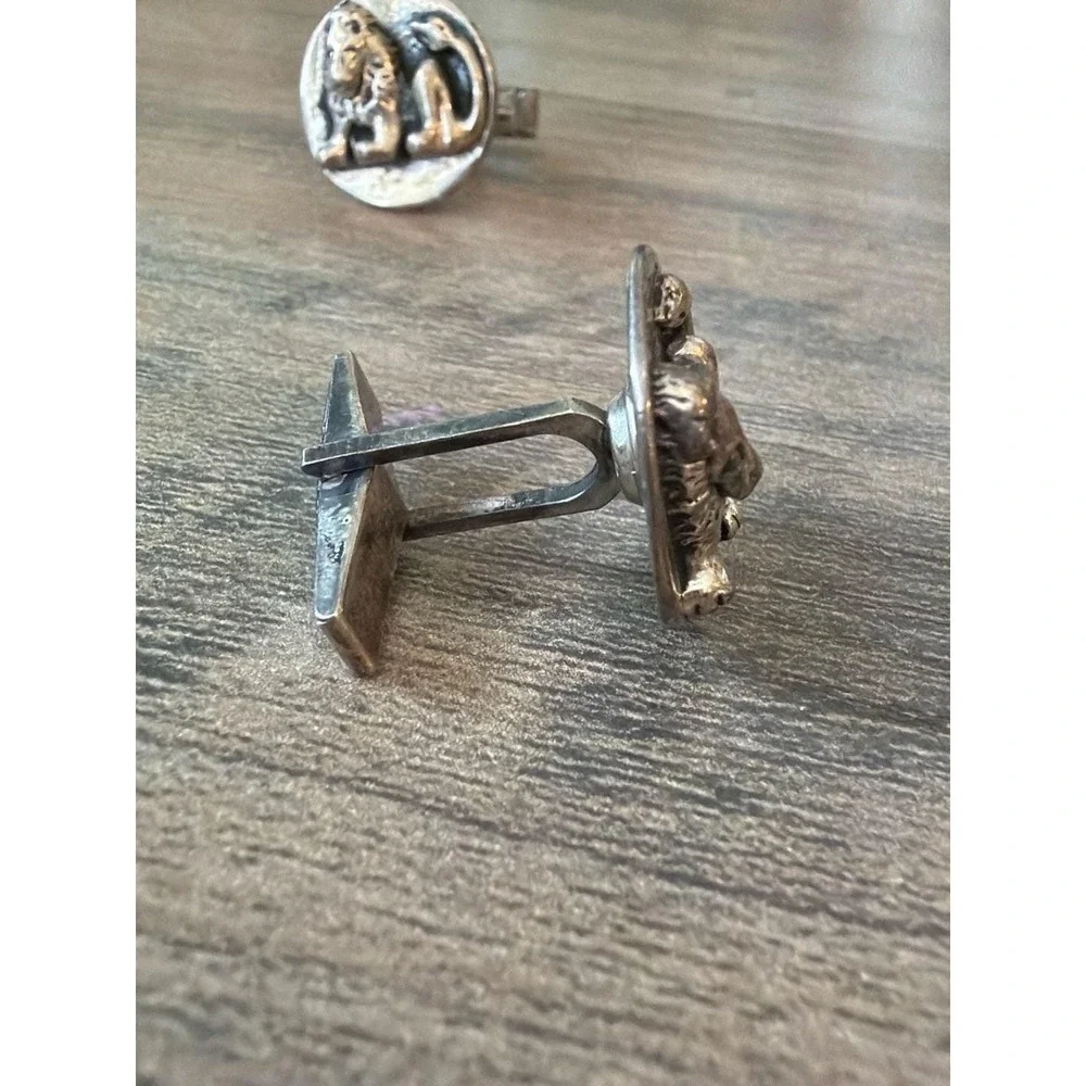 Vintage Oxidized Sterling Silver Relief‎ Lion T-Back Cufflinks
